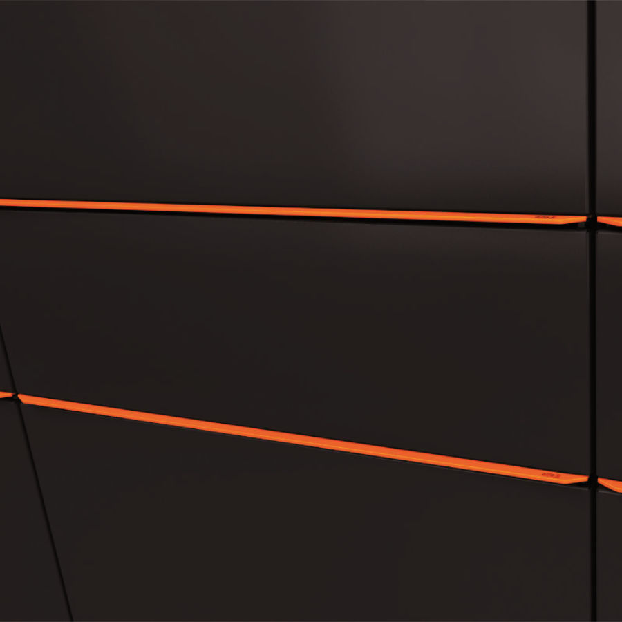 Nové okapní hrany dveří boxů 