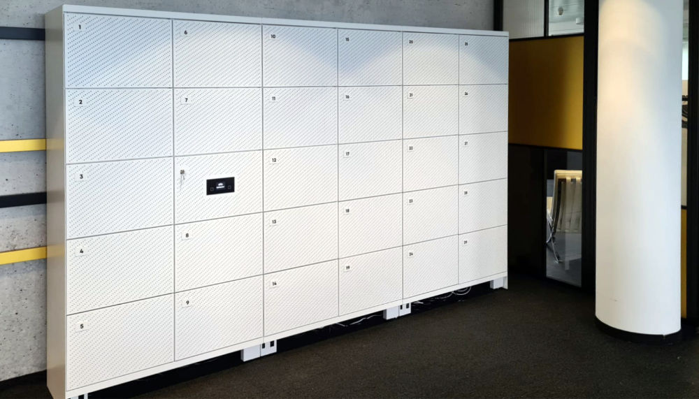 Kovové elektronicky uzamykatelné boxy pro sdílená pracoviště