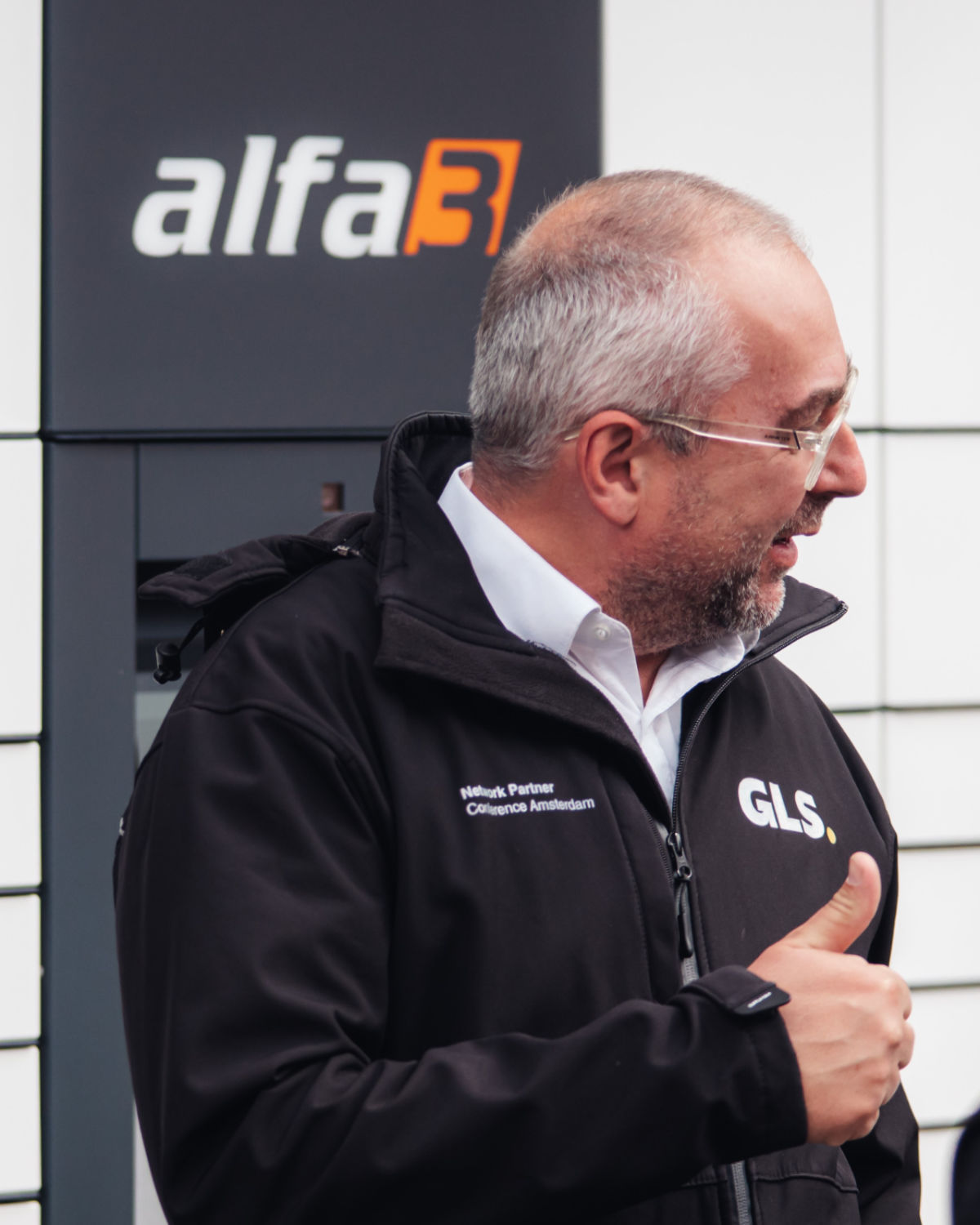 Zástupci GLS Group během návštěvy výrobního závodu ALFA 3 v Luži. Zástupci GLS Group během návštěvy výrobního závodu ALFA 3 v Luži.
